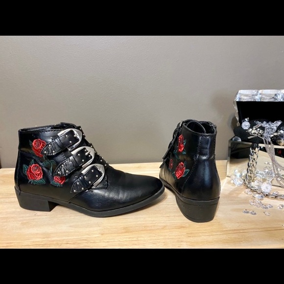 🔻SALE🔻TRUFFLE COLLECTION🔹EXCELLENT CONDITION - Picture 6 of 9